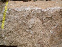 гранит бежевый 